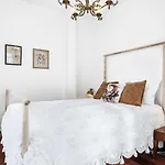 Very Spacious House - Amazing View 아파트