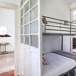 Very Spacious House - Amazing View Daire