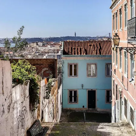 Appartement Very Spacious House - Amazing View Lissabon