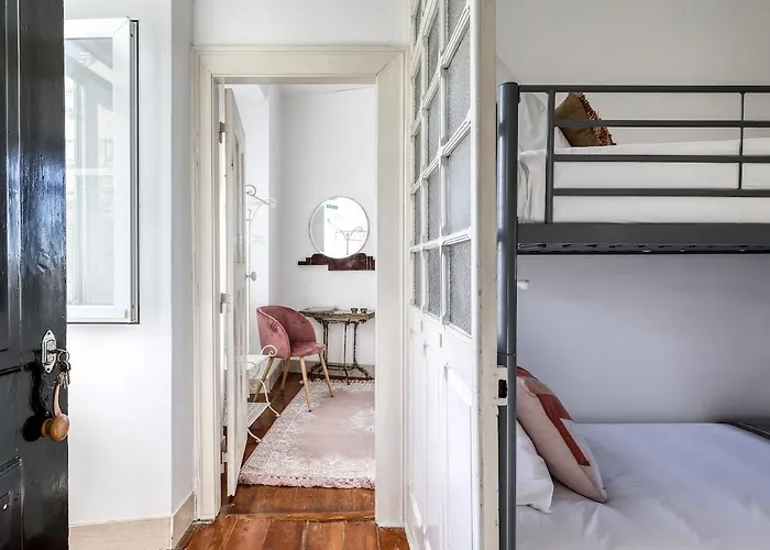 Appartement Very Spacious House - Amazing View Lissabon