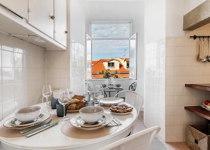 Appartement Very Spacious House - Amazing View Lissabon